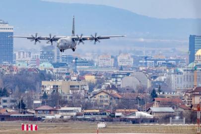 ABD askeri uçakları Bulgaristan'dan ayrılıyor