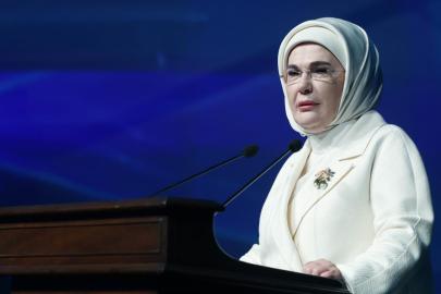Emine Erdoğan'dan Babalar Günü mesajı