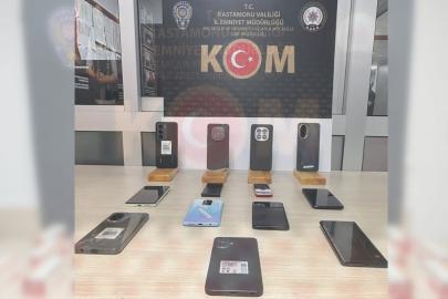 Kastamonu’da kaçakçılık operasyonu: Cep telefonu ele geçirildi