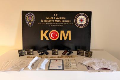 Muğla merkezli dolandırıcılık operasyonunda 6 şüpheli tutuklandı