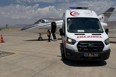 Şırnak'ta 1 günlük bebek ambulans uçakla İstanbul’a sevk edildi