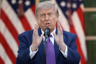 Trump kendi tabanını bile İran konusunda ikna edemiyor