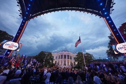 Trump’ın 80. yaş günü kutlaması protestolarla karşılandı: Bu organizasyon yolsuzluk kokuyor