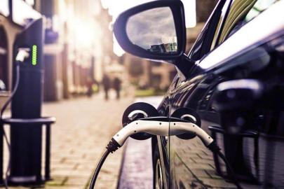 AB'de elektrikli otomobil satışları 1 yılda yüzde 40'tan fazla arttı