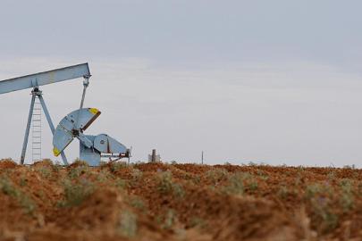 Brent petrolün varili 72,75 dolardan işlem görüyor