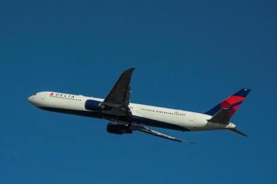 Delta Airlines'a şiddetli türbülans davası