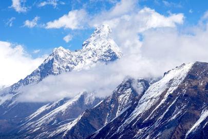 Hindistan, Everest'te 30 yıl önce yaşamını yitiren dağcının cesedini geri getirmeyi planlıyor