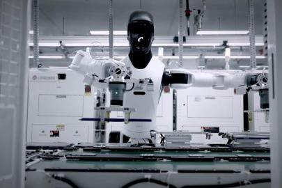 İnsansı robotlardan tarihi sınav: 60 bin görev, yüzde 99,99 başarı