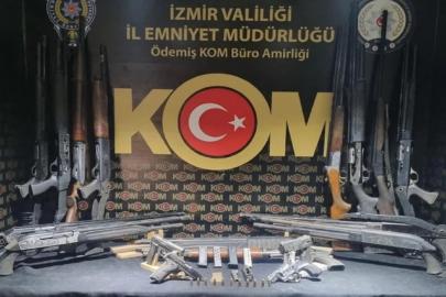 İzmir'de silah kaçakçılığı operasyonu: Bir şüpheli tutuklandı
