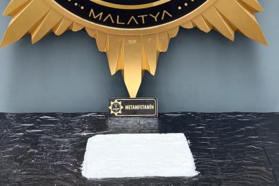 Malatya'da uygulama noktasında 1 kilogram uyuşturucu ele geçirildi