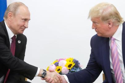 Putin ve Trump telefonda görüştü