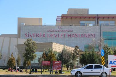 Şanlıurfa'da otomobilin bankete düşmesi sonucu 4 kişi yaralandı