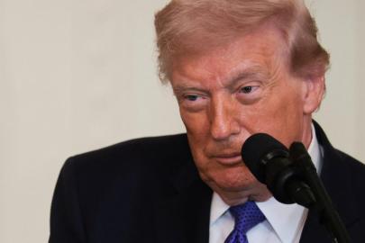 Trump, İran'a yönelik ABD deniz ablukasının yeniden başladığını duyurdu
