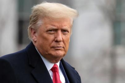 Trump, İran'a yönelik saldırıların süreceğini ve anlaşmanın mümkün olduğunu belirtti