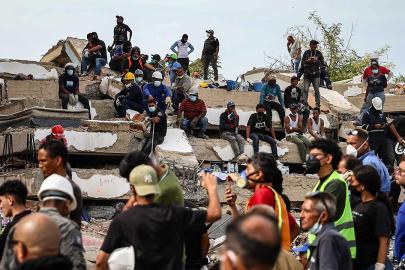 Venezuela, depremlerde hayatını kaybedenler için 7 günlük ulusal yas ilan etti