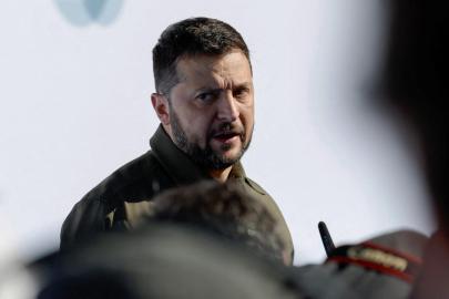 Zelenski, Rusya'daki lojistik merkezlerine saldırılar düzenlediklerini açıkladı