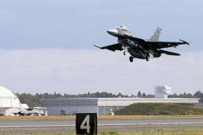Asahi gazetesi: Japonya F2 savaş uçaklarını ilk kez Hindistan'a konuşlandırmayı planlıyor