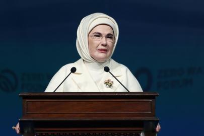 Emine Erdoğan'dan AK Parti'nin 25. Kuruluş Yıl Dönümü programına ilişkin paylaşım