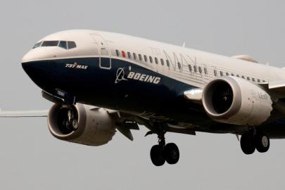 FAA yüzlerce Boeing 737 Max uçağında çatlak incelemesi istedi