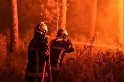 Fransa'daki orman yangını bir haftadır devam ediyor