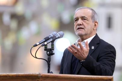 İran Cumhurbaşkanı: Toprak bütünlüğümüzü koruyacağız ancak savaşı genişletme arzusunda değiliz