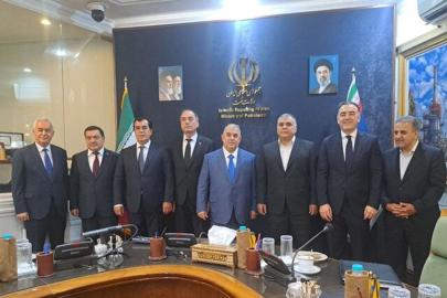 İran ile Tacikistan arasında uzun vadeli petrol anlaşması