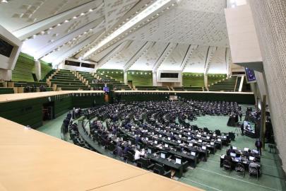 İran Meclisi'nden Hürmüz Boğazı'na ilişkin yasa hazırlığı