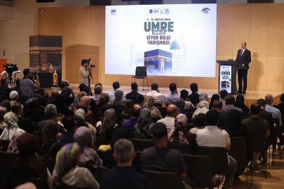 Konya'da Umre Ödüllü Siyer Yarışması'nda dereceye girenler aileleriyle umreye gidecek