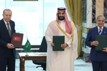 Türkiye, Suudi Arabistan ve Pakistan'dan Mekke Savunma Anlaşması
